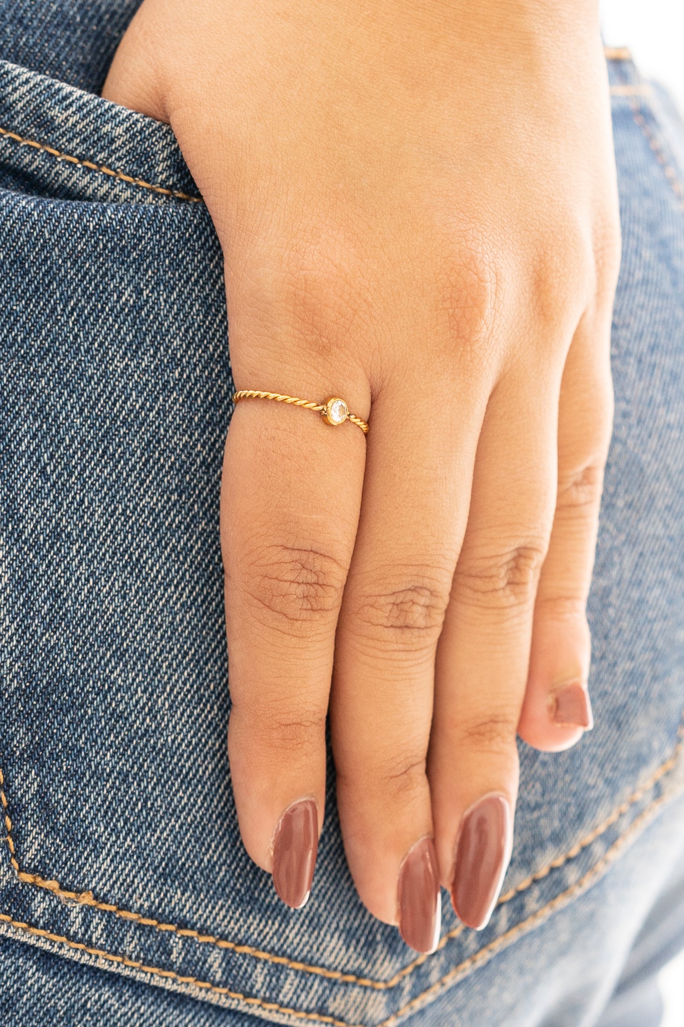 Solitaire Twist Ring