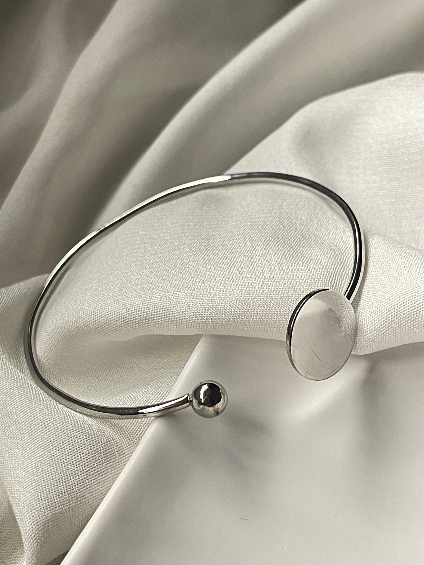 Caelis Cuff Bracelet