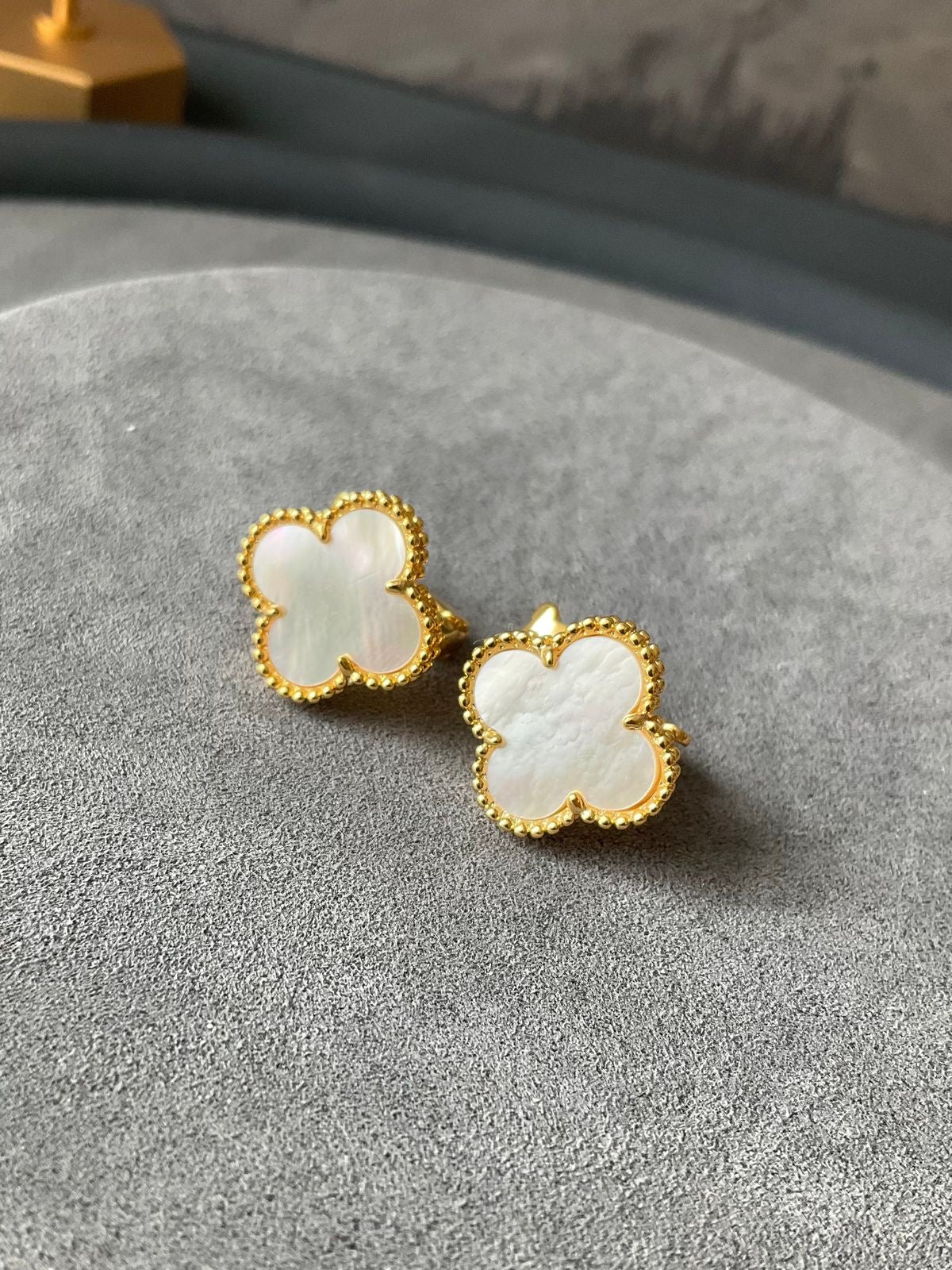 Skyelet Earrings