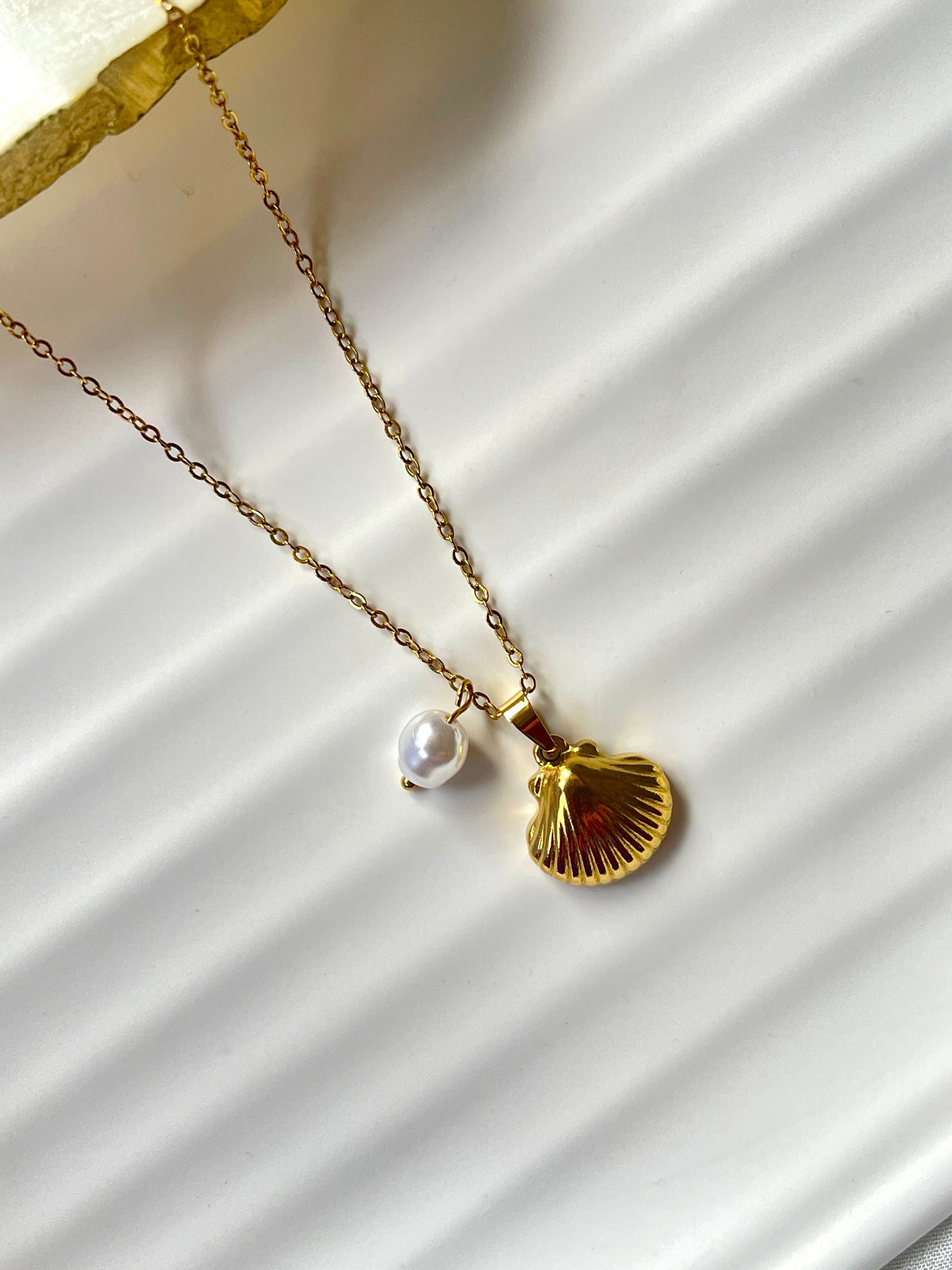Shell Whisper Necklace