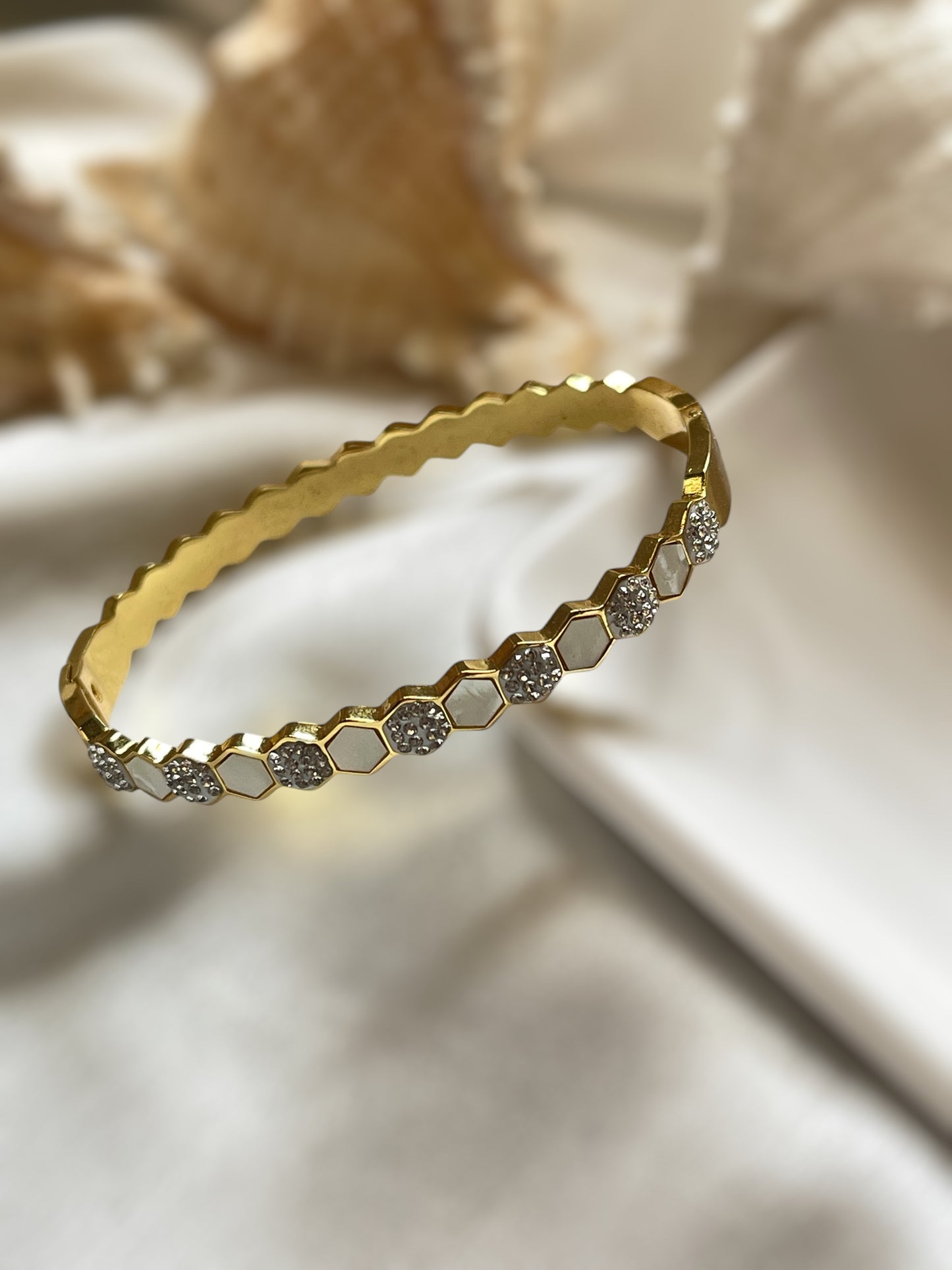 Ravenloop Cuff Bracelet