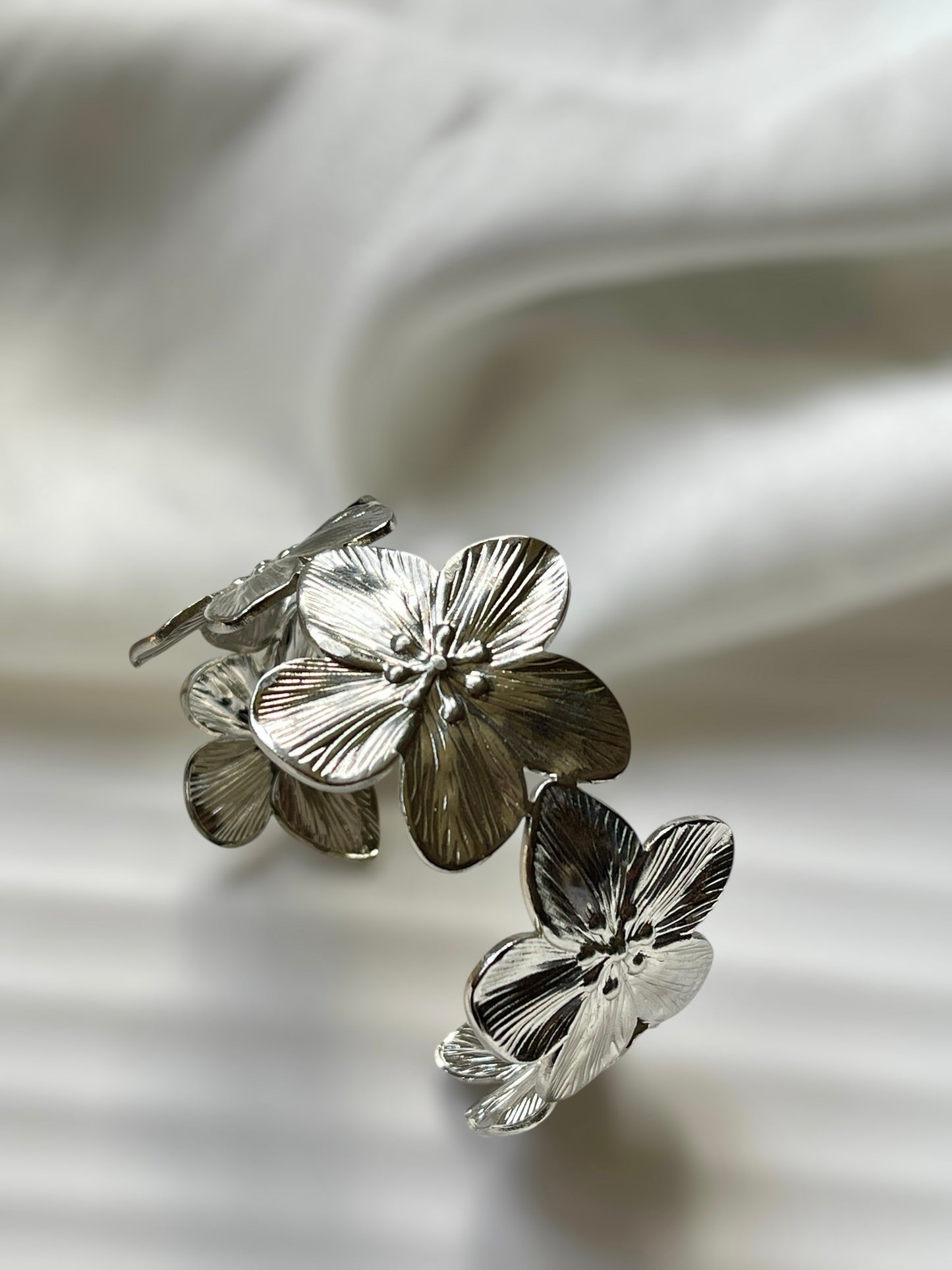 Silver Muse Band Cuff Bracelet