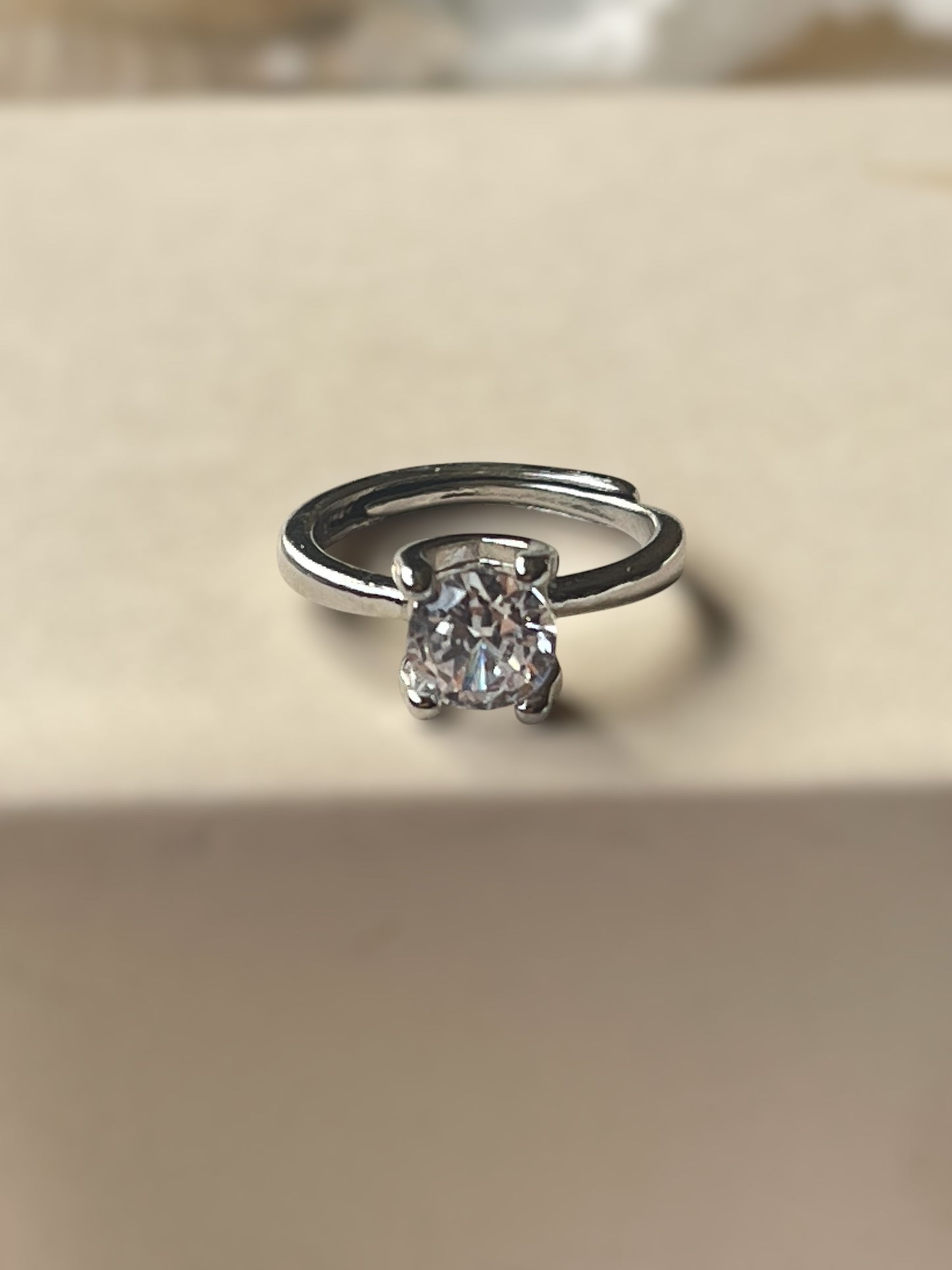 Gleamkiss Ring