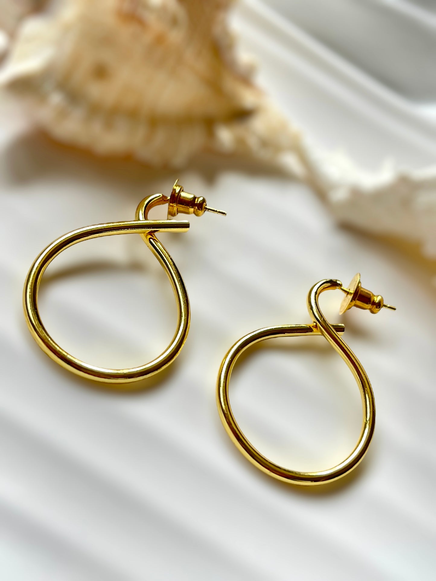 Prism Curve Earrings