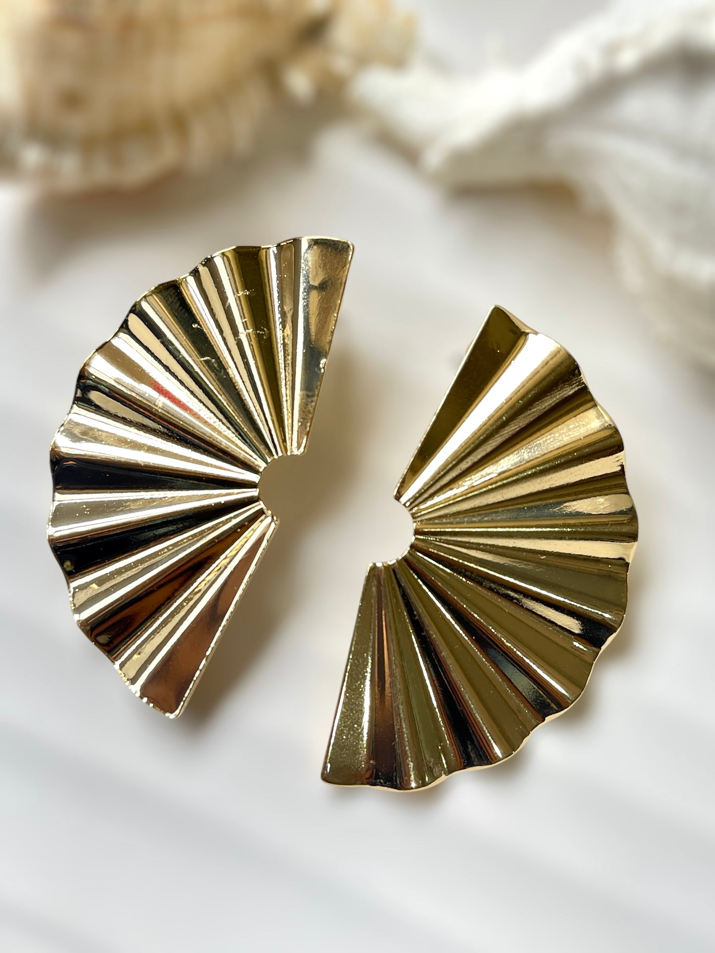 Ivy Glint Earrings