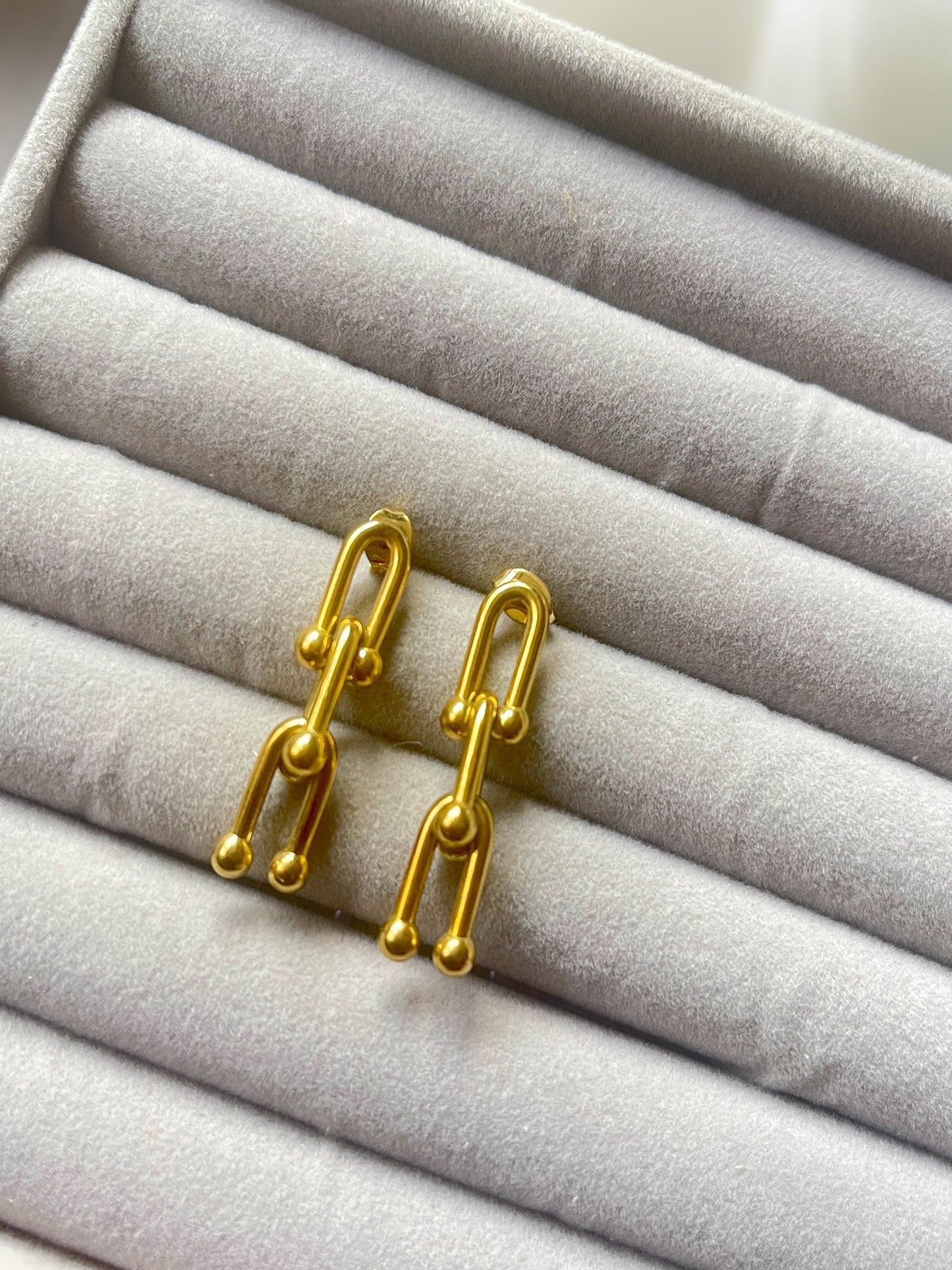 Virelle Earrings