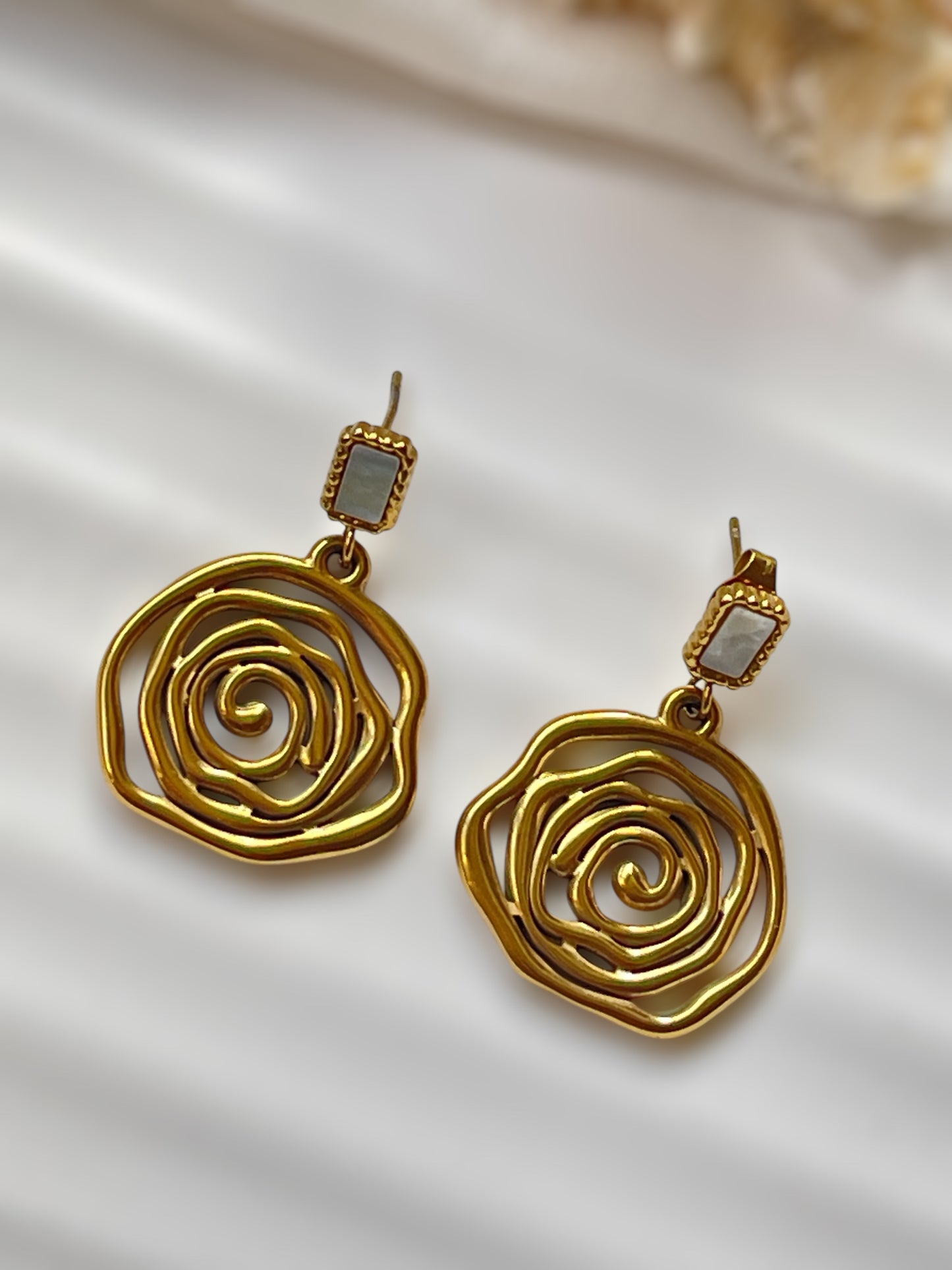 Sereva Earrings