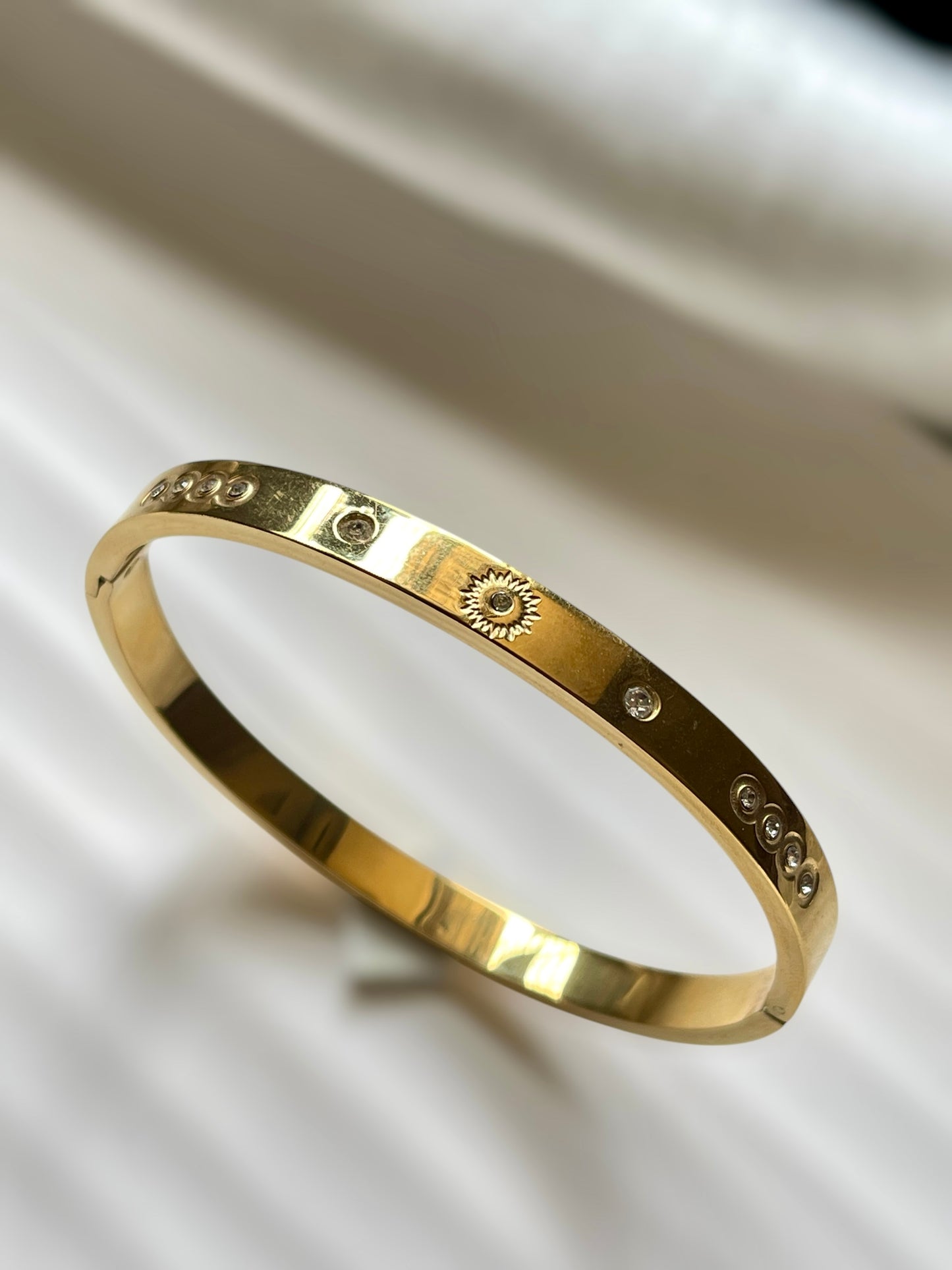 Mosslink Cuff Bracelet