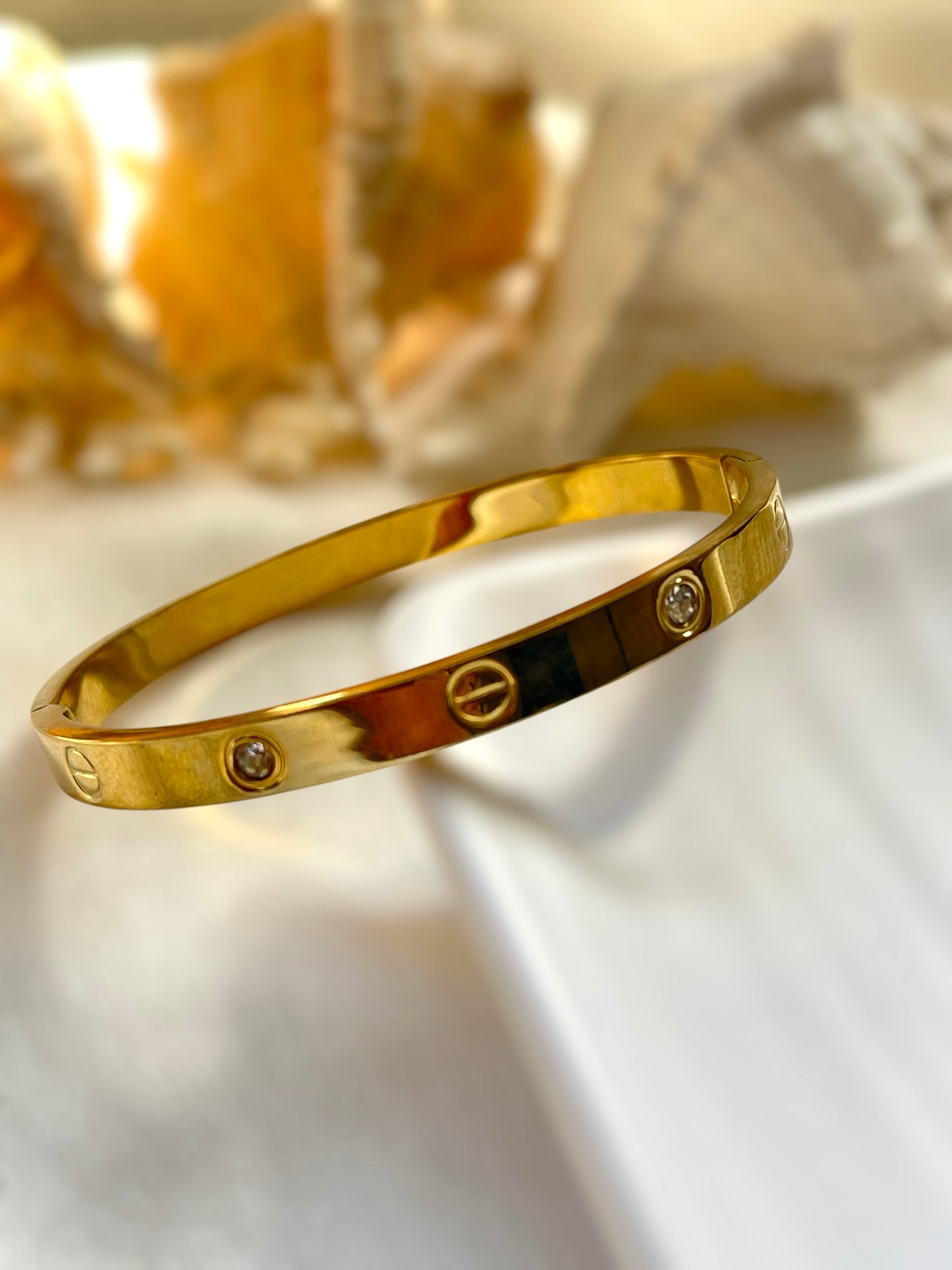Stonecurl Cuff Bracelet