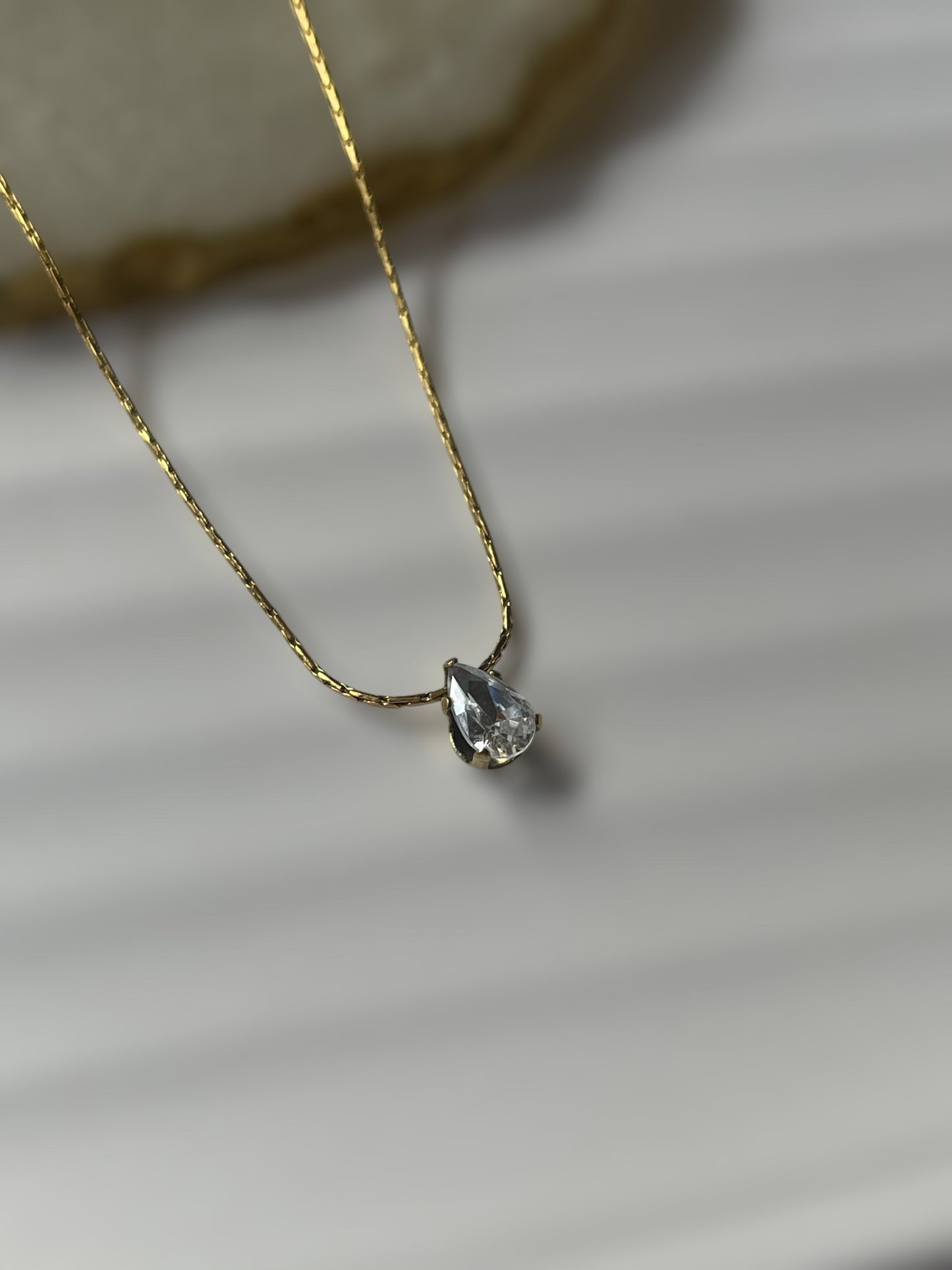Drop Solitaire Necklace