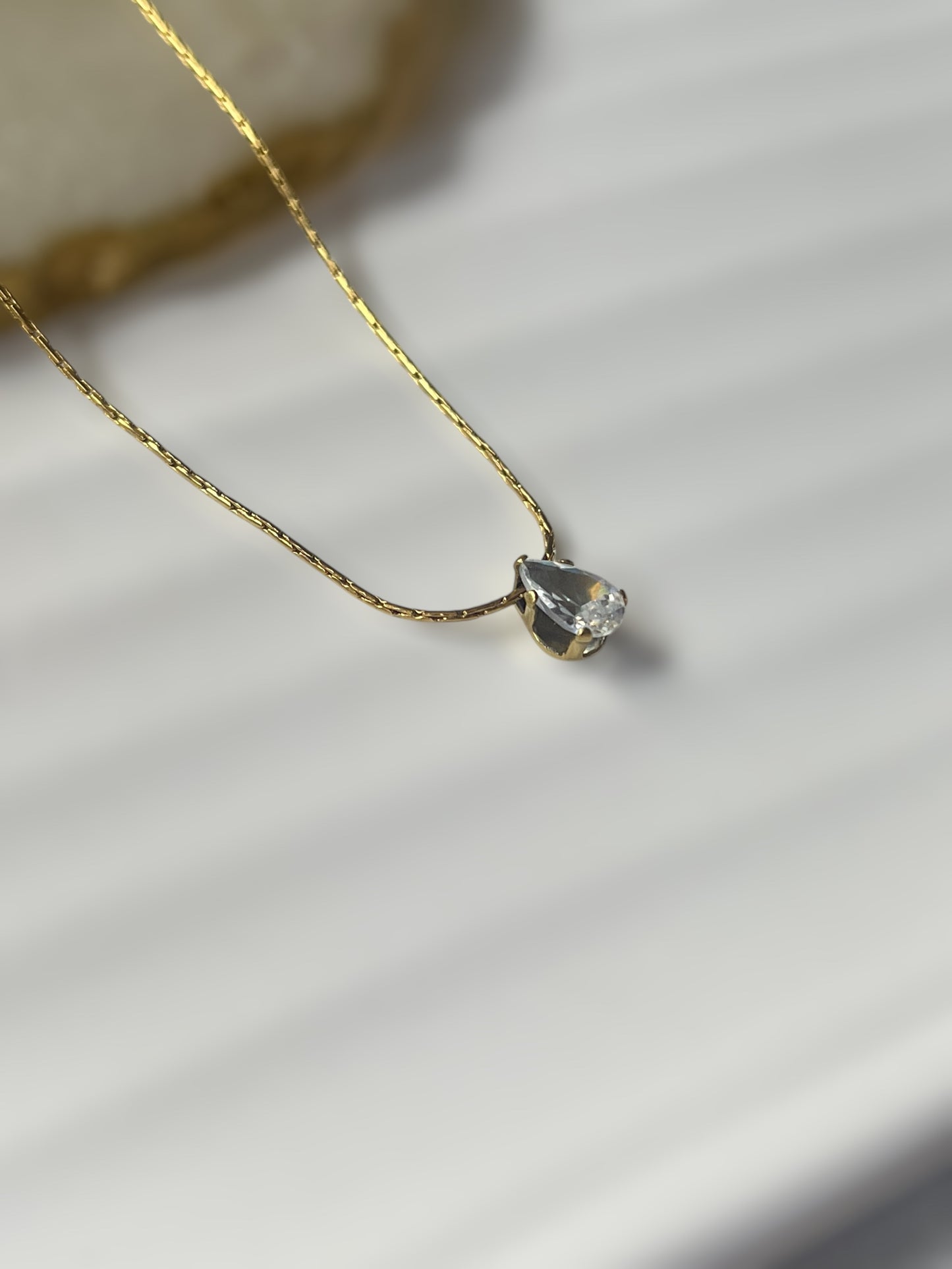Drop Solitaire Necklace
