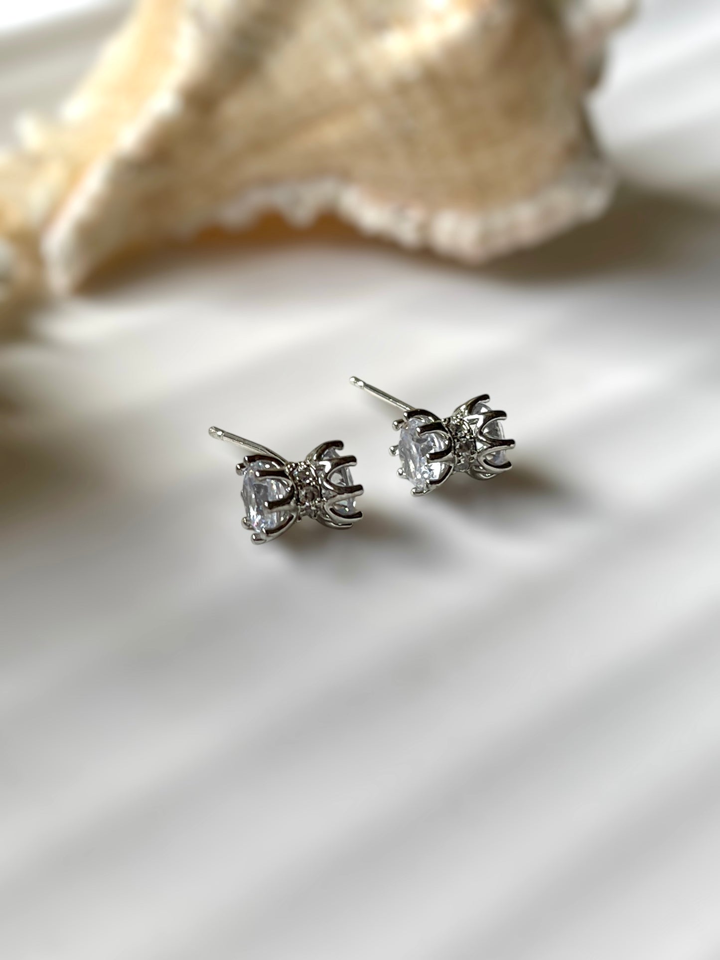 Dumroo Earrings