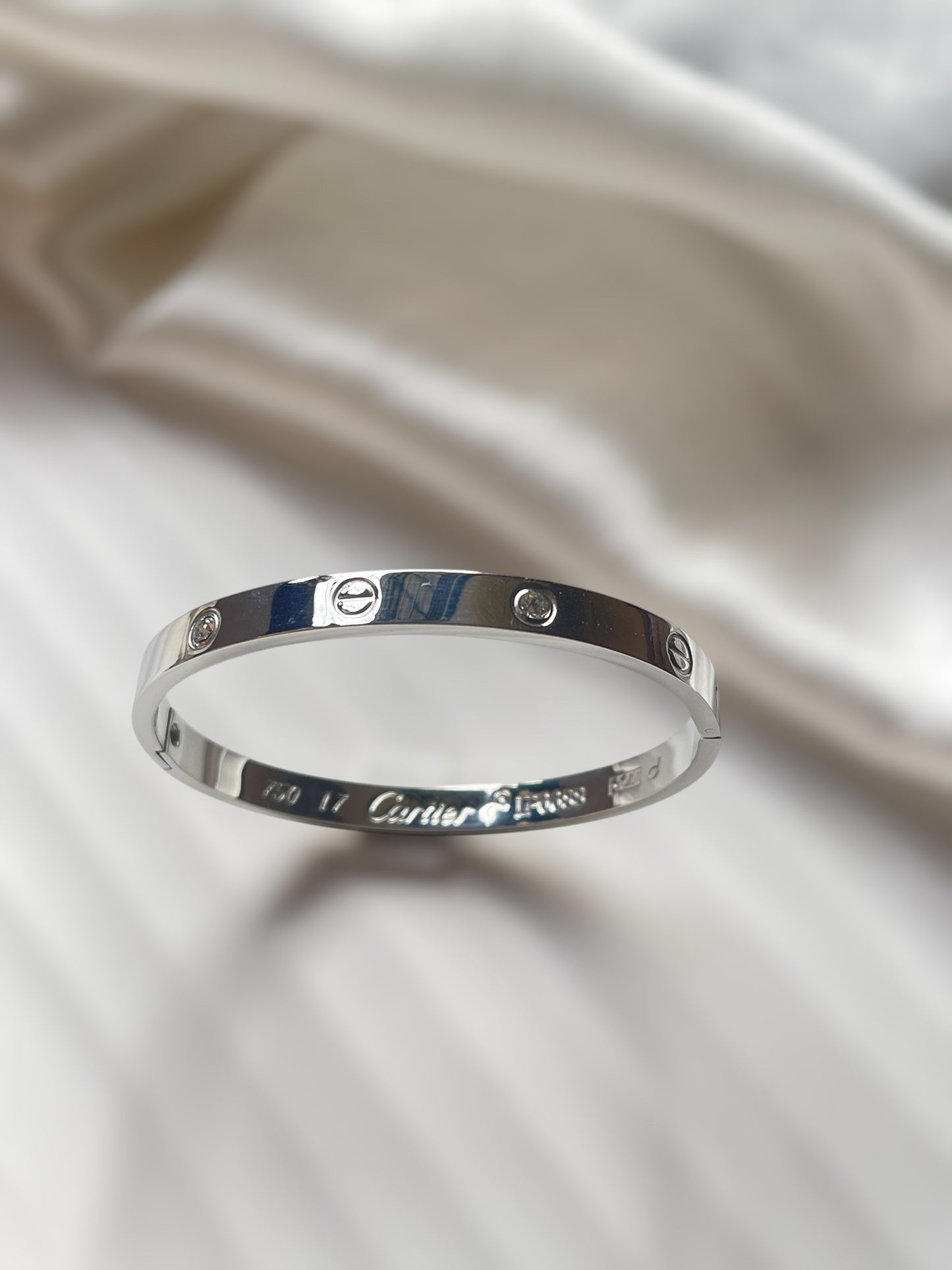 Stonecurl Cuff Bracelet