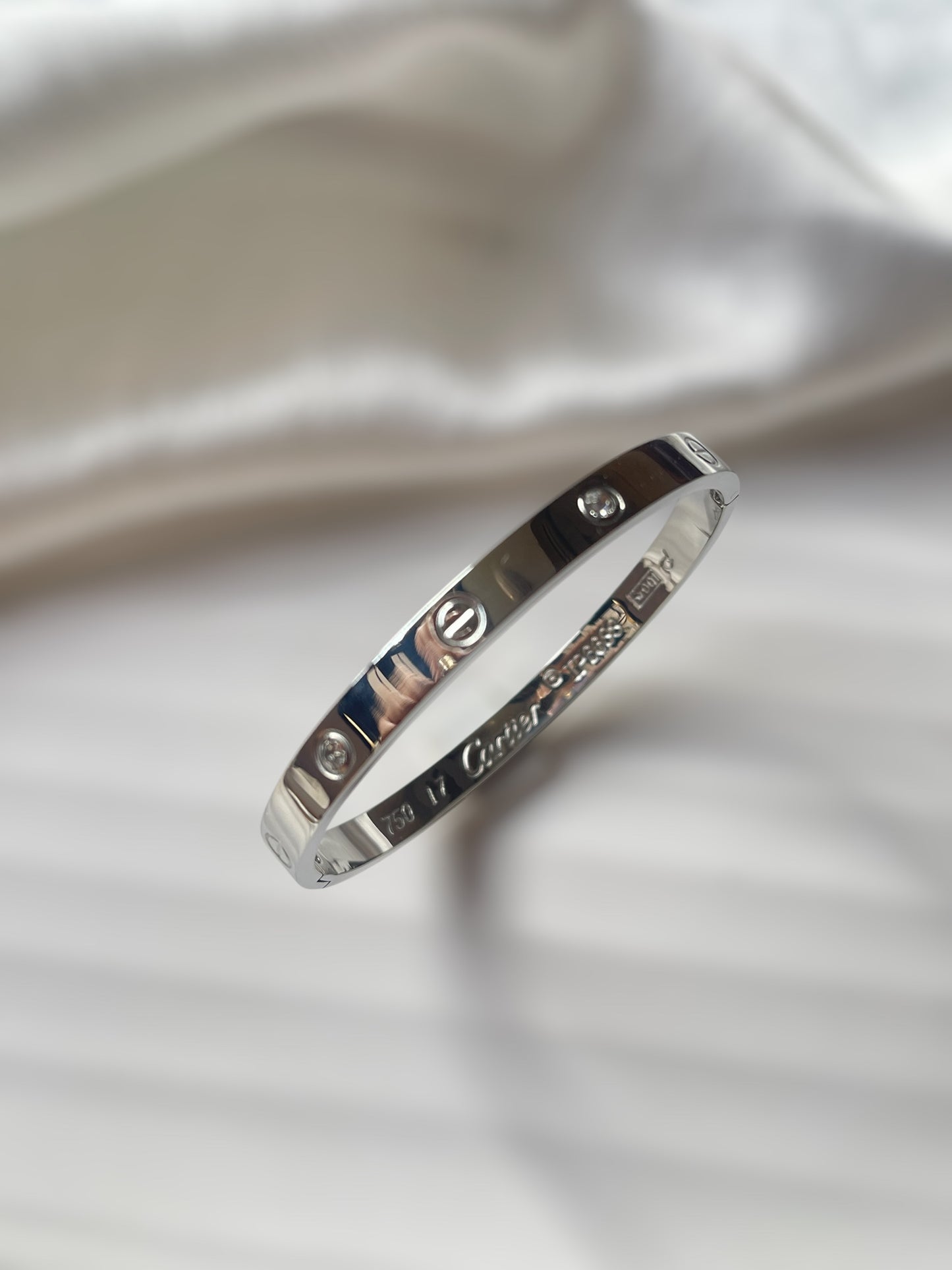 Stonecurl Cuff Bracelet