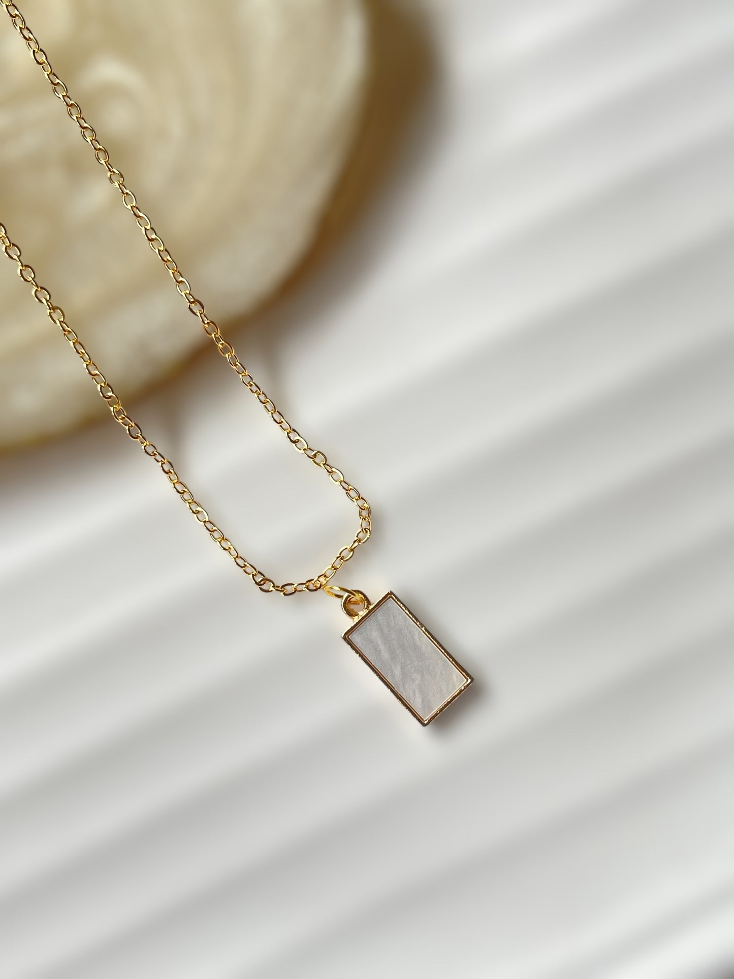 Goldmist Necklace