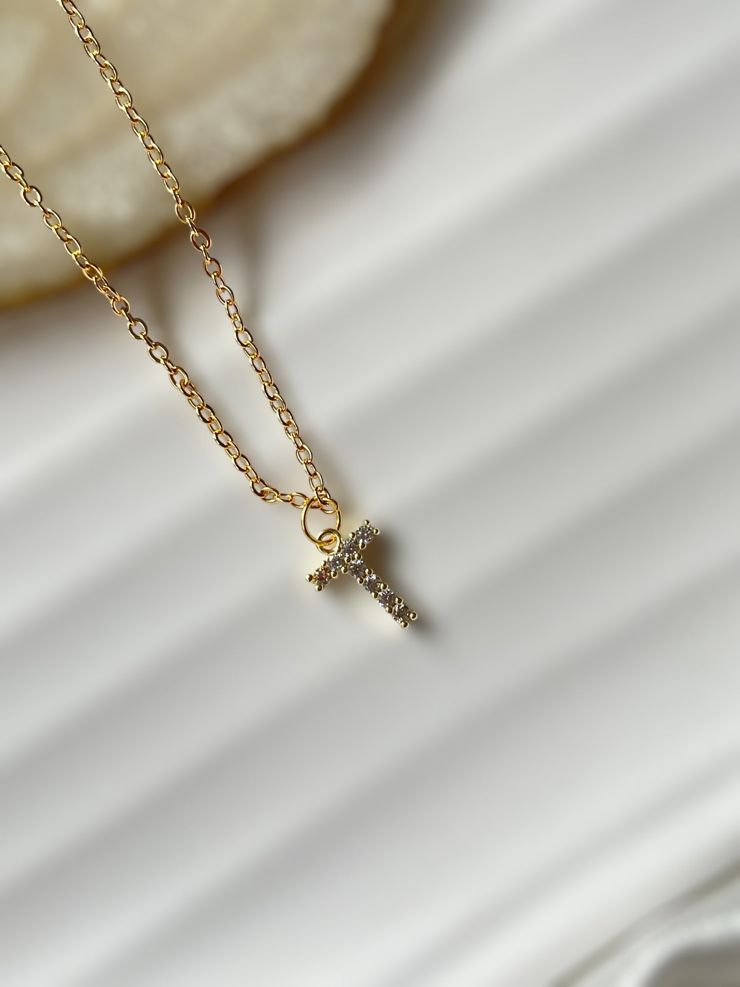 Goldscript Necklace
