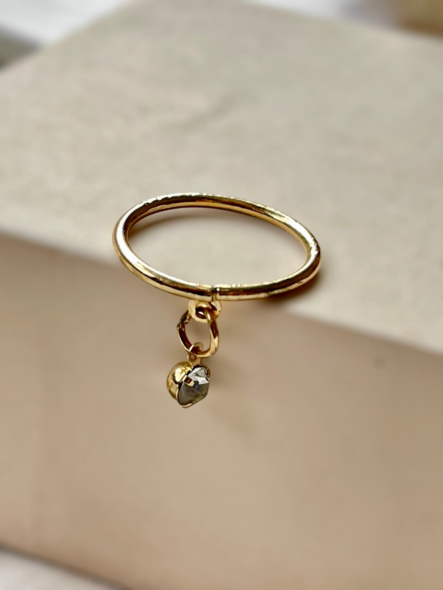 Nyxiel Ring