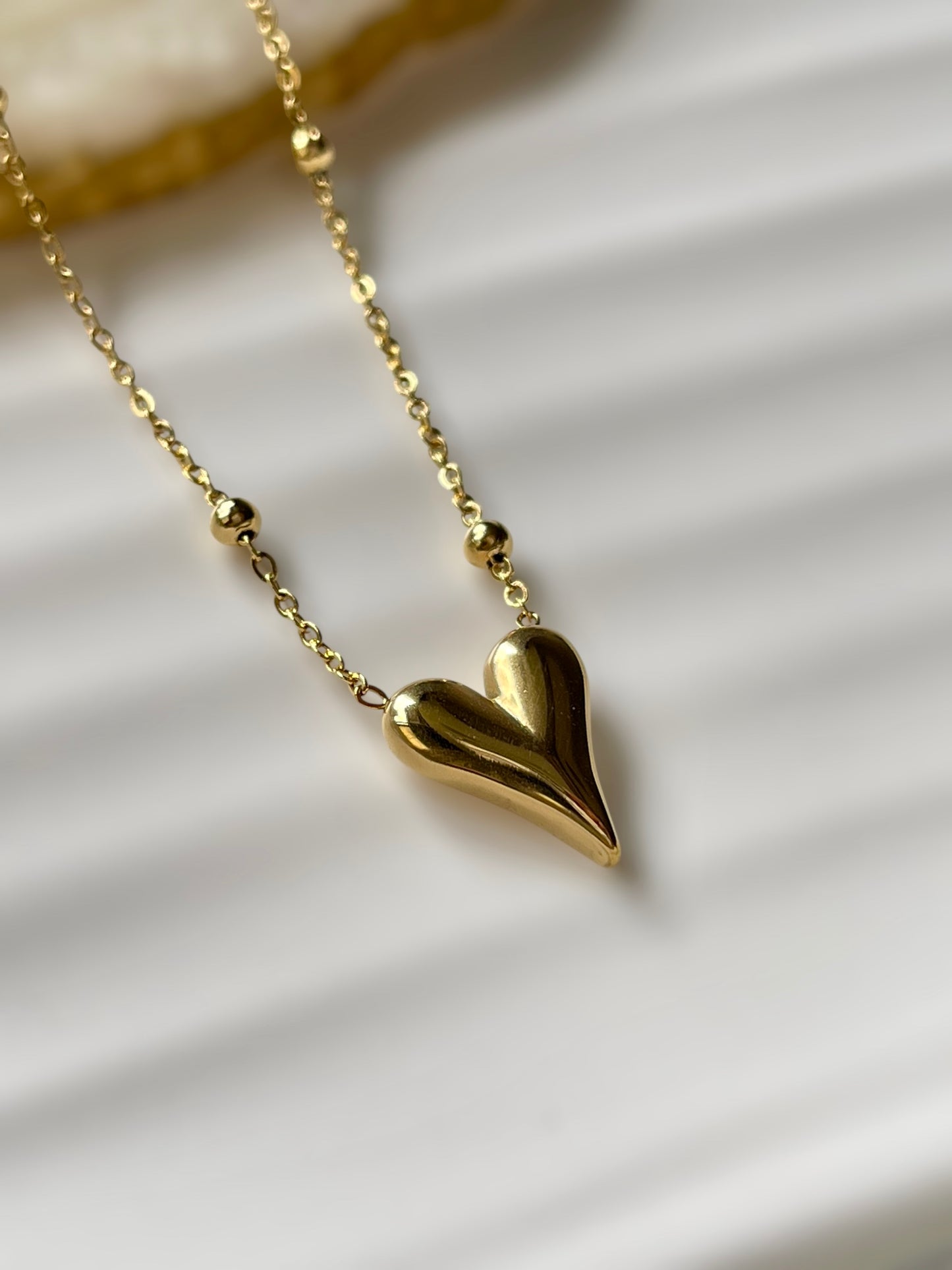 Dil Necklace