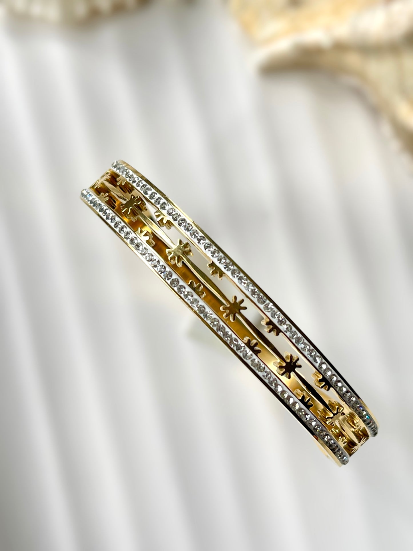 Arc Cuff Bracelet