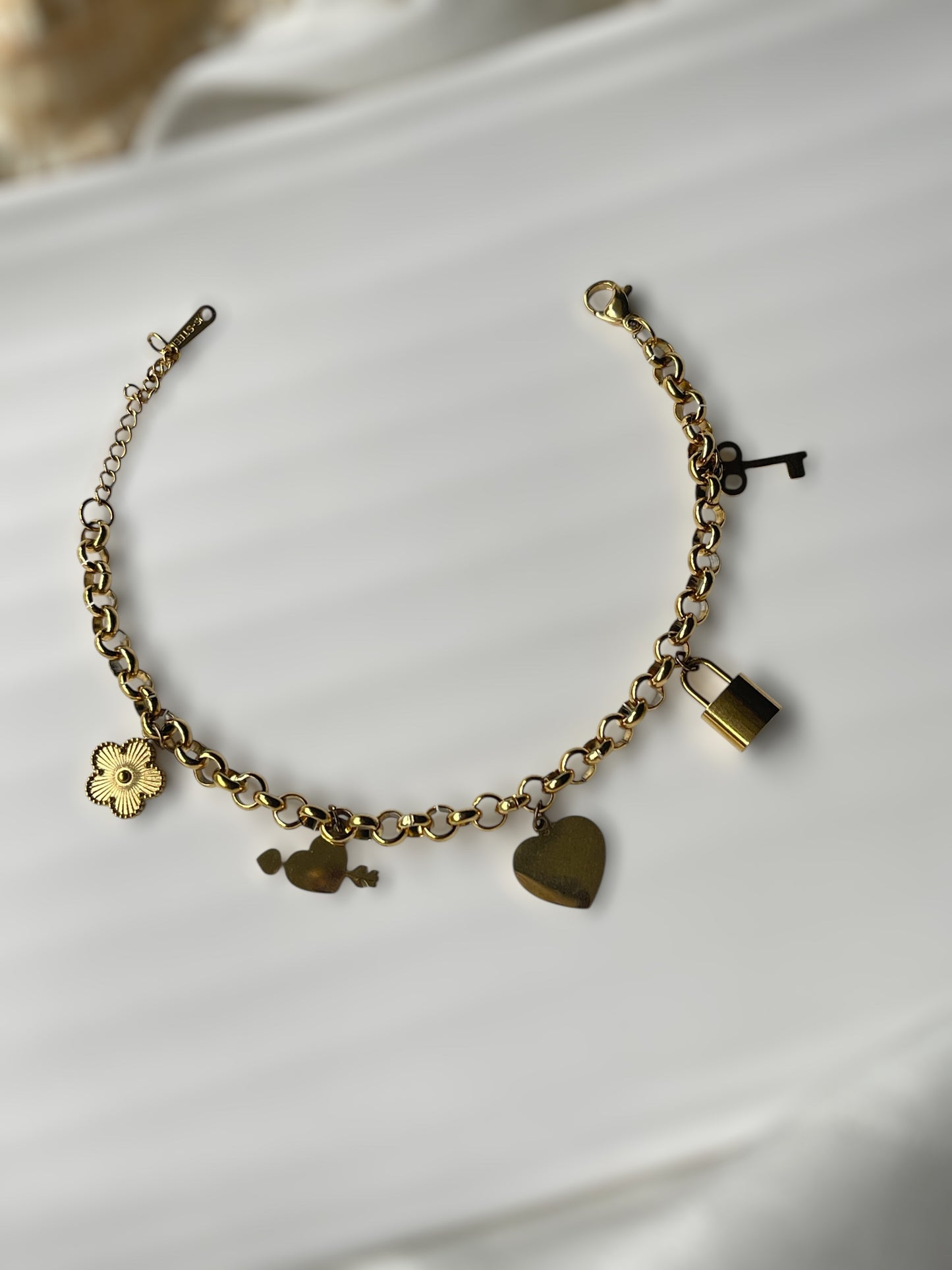 Cosmic Mesh Bracelet