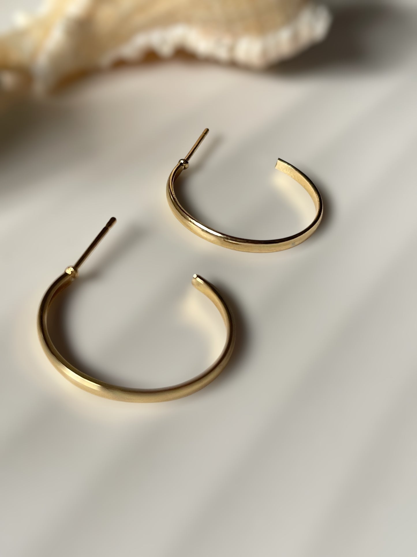 Radiant pair of 3 earrings