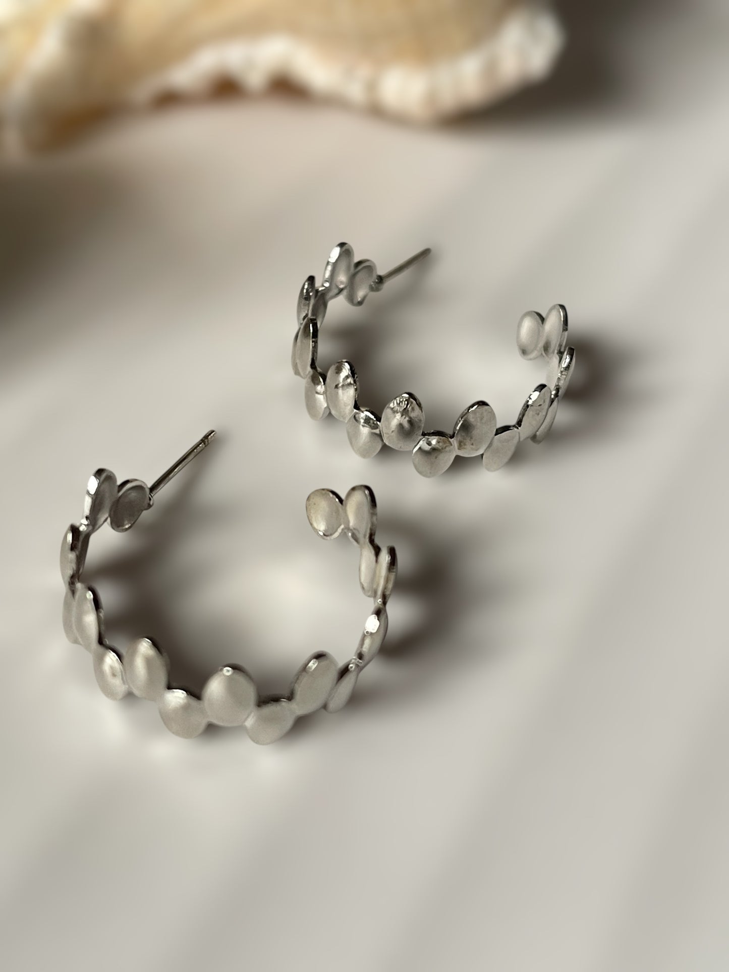 Aurora Pair of 5 earrings