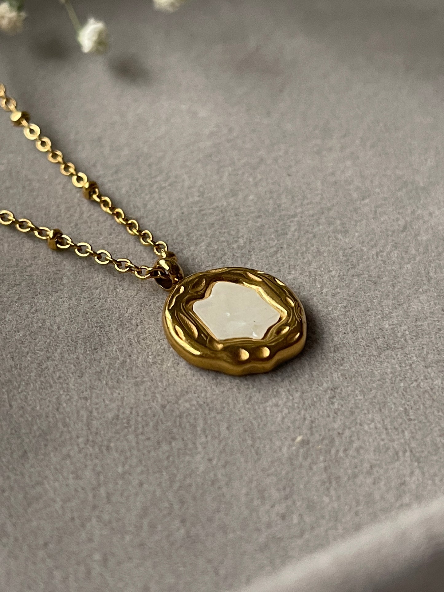 Casella necklace