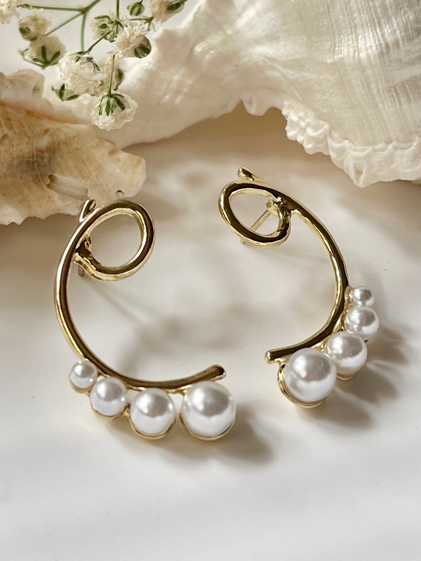 Gold Halo Pearl Earrings