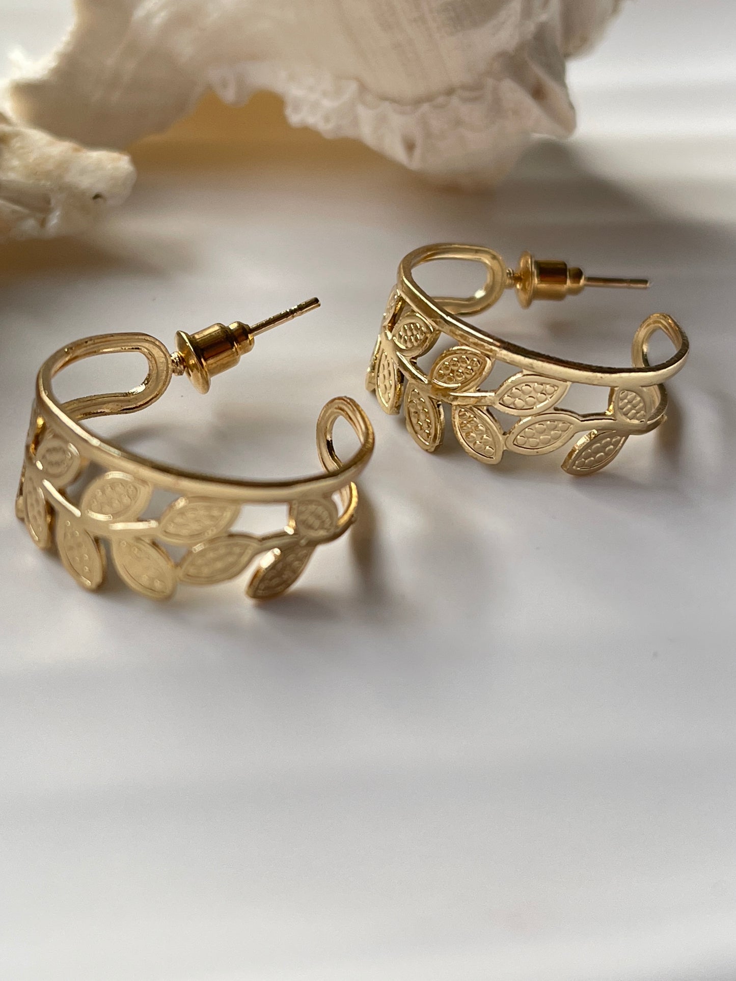 Leaf Hoops
