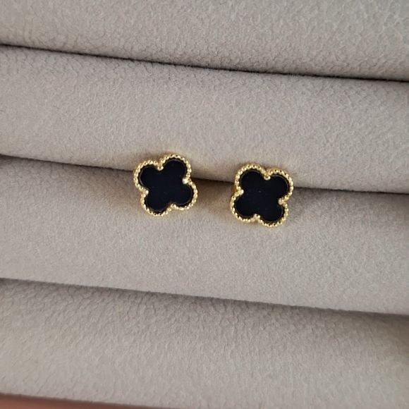 Skyelet Earrings