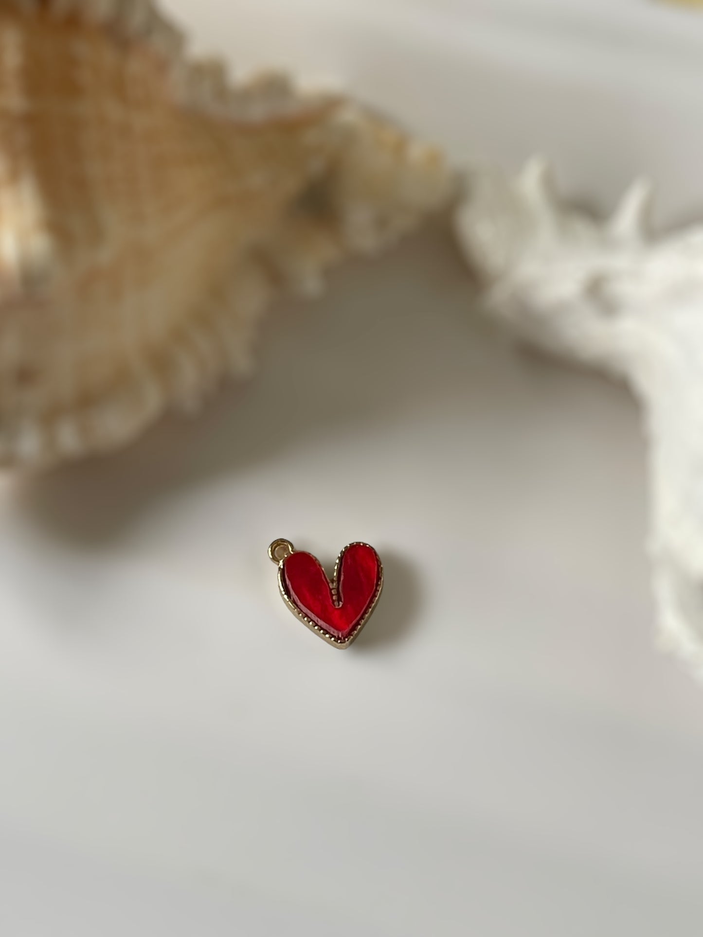 Personalise jewellery with charms (Red Theme)