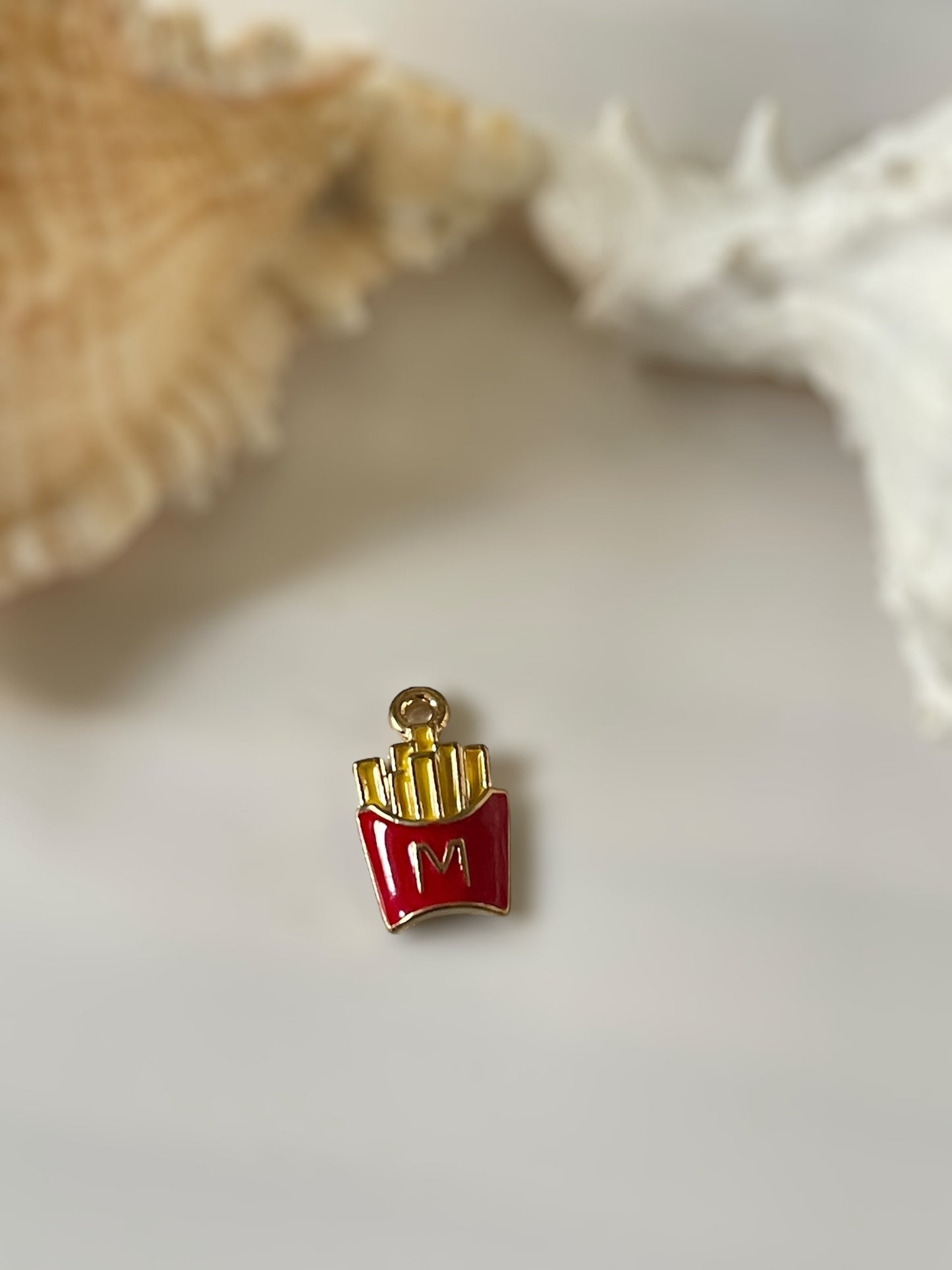 Personalise jewellery with charms (Red Theme)