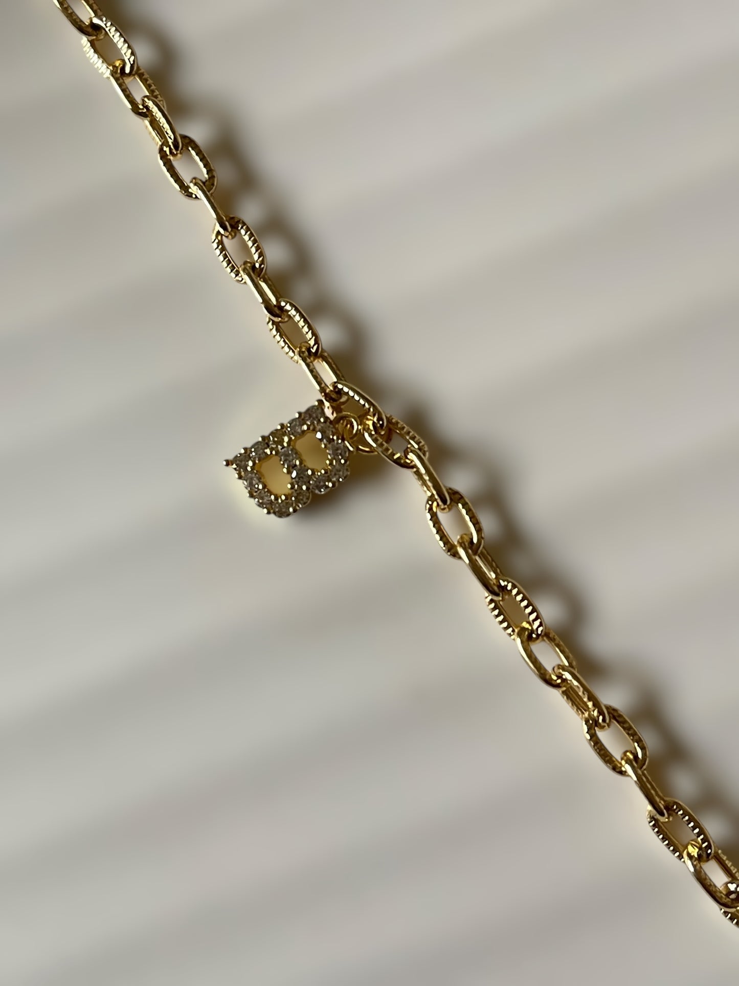 Choose base for your necklace