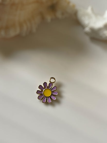 Personlaise your jewellery with charms (Purple theme)