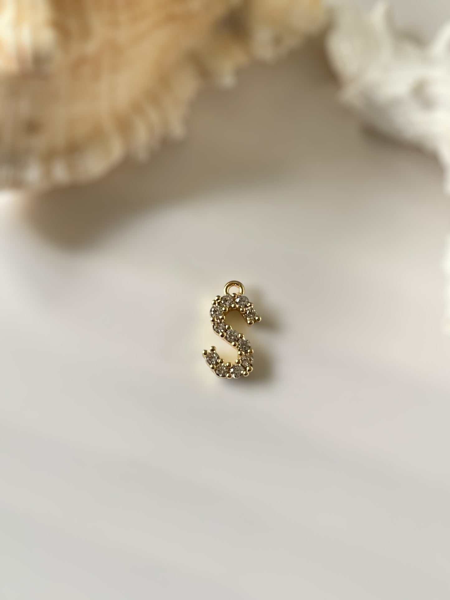 Personlaise your jewellery with diamond initials