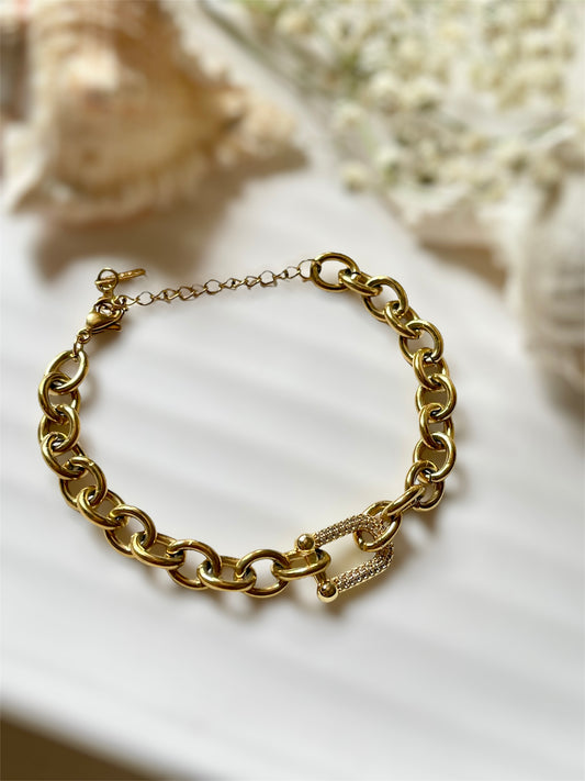 Luxe Thread Bracelet
