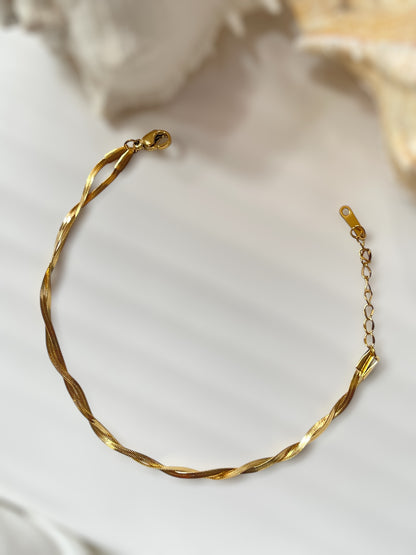 Twisted Curve Bracelet