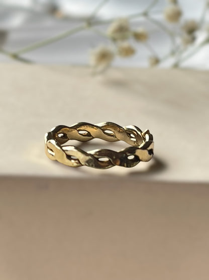 Solace Ring