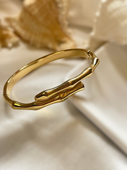Ashveil Cuff Bracelet