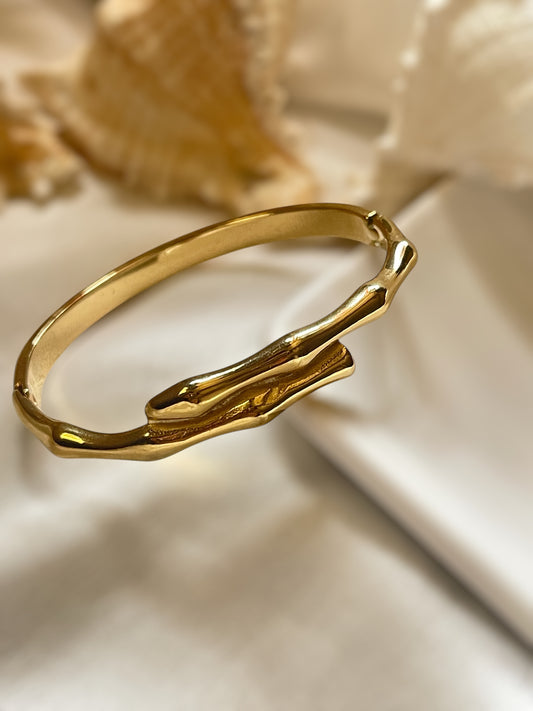 Fleurband Cuff Bracelet