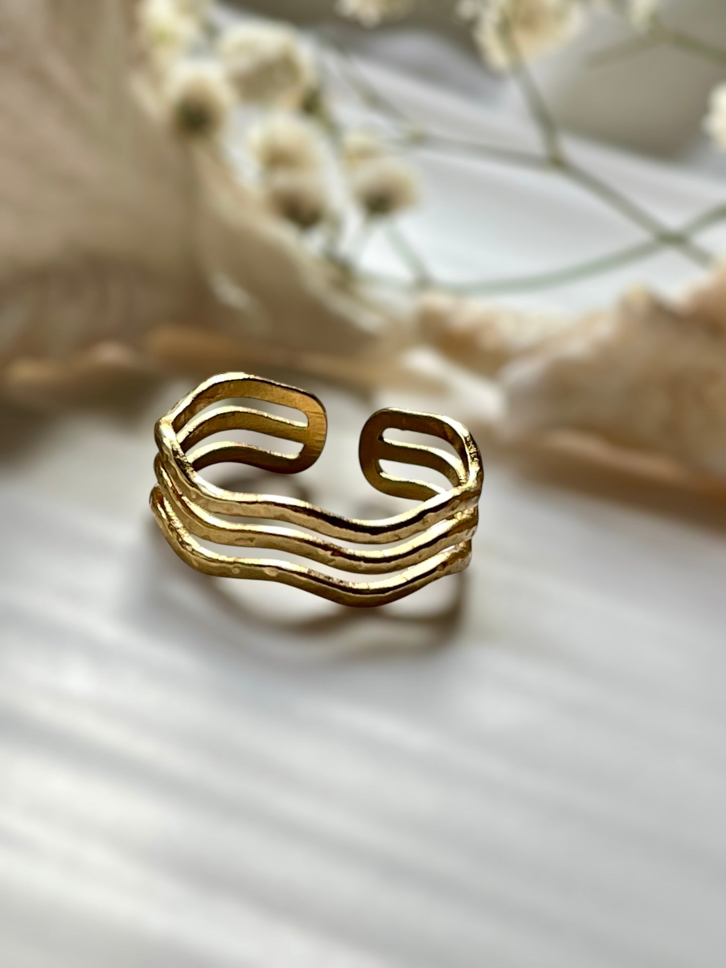 Wisp Ring