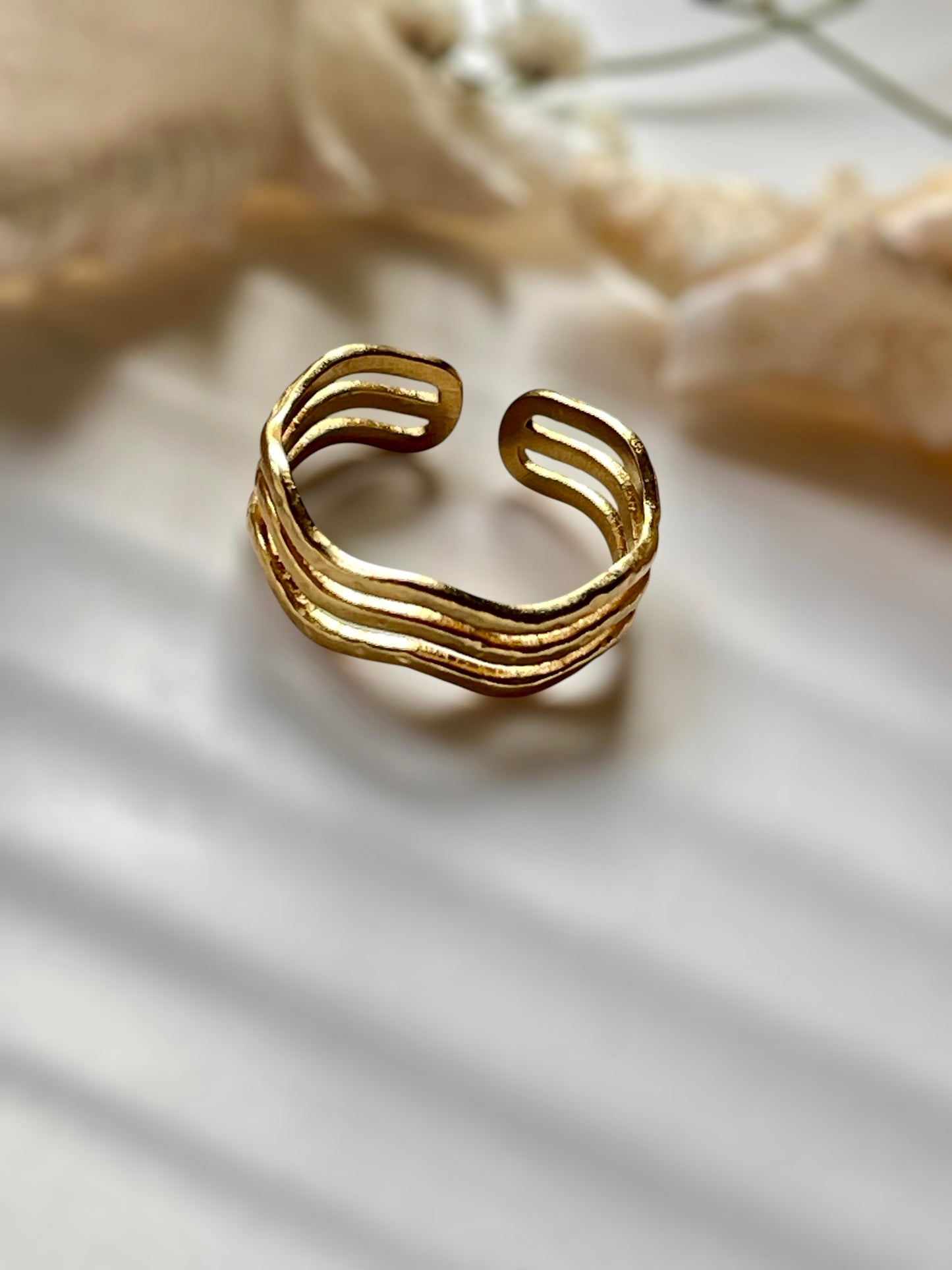Wisp Ring