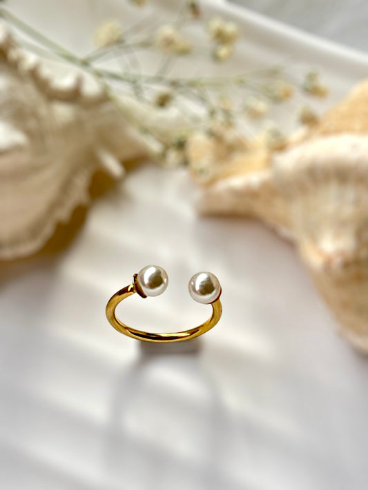 Rhythm Pearl Ring