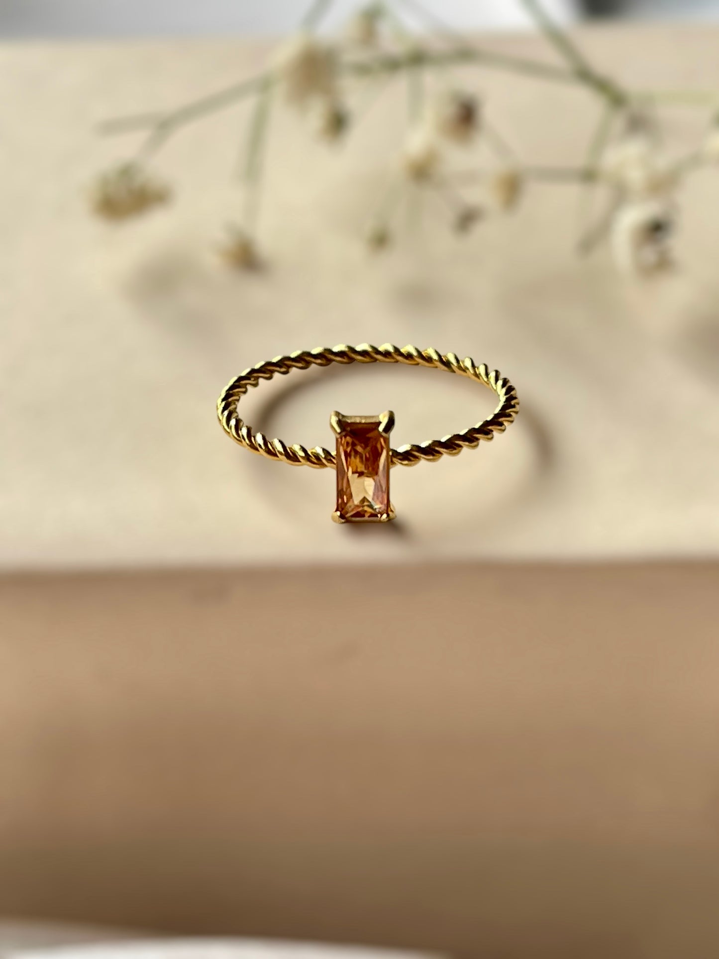 Oculus Ring