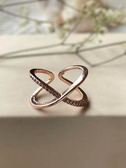 Criss Cross Ring