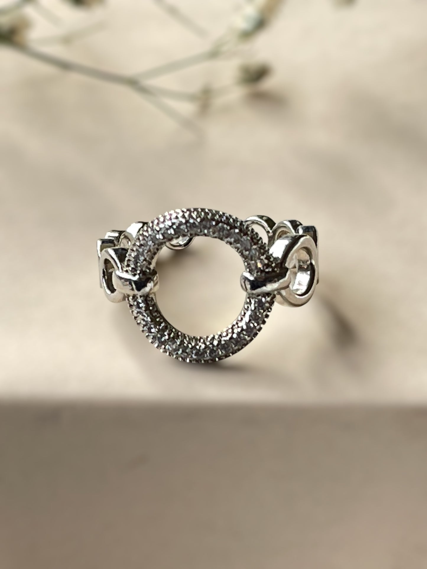 Platinova Ring
