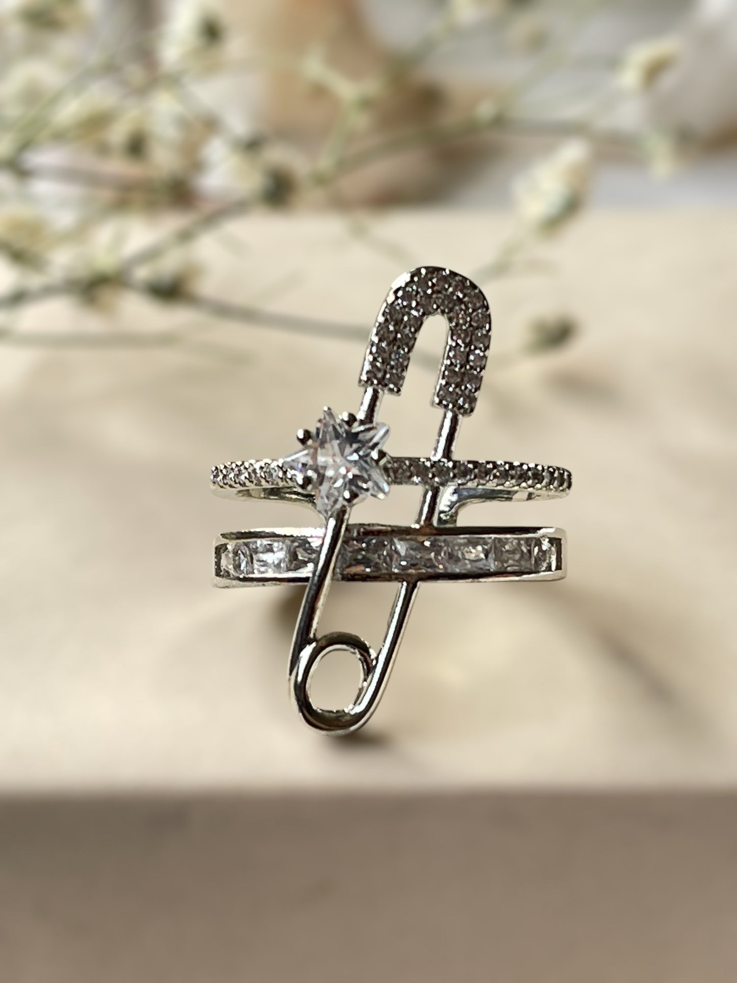 Night Glint Ring