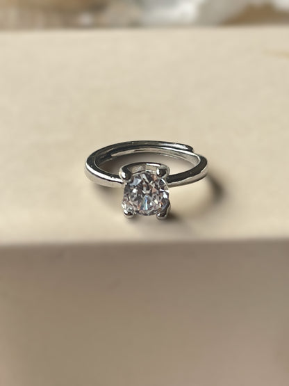 Gleamkiss Ring