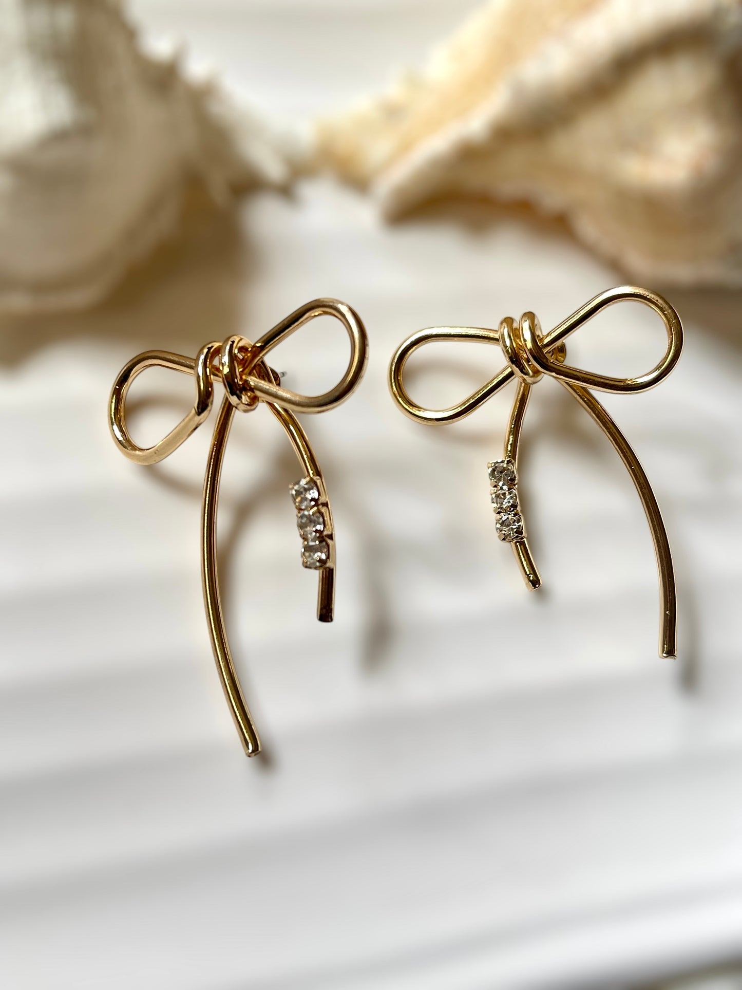 Bowsie Earrings
