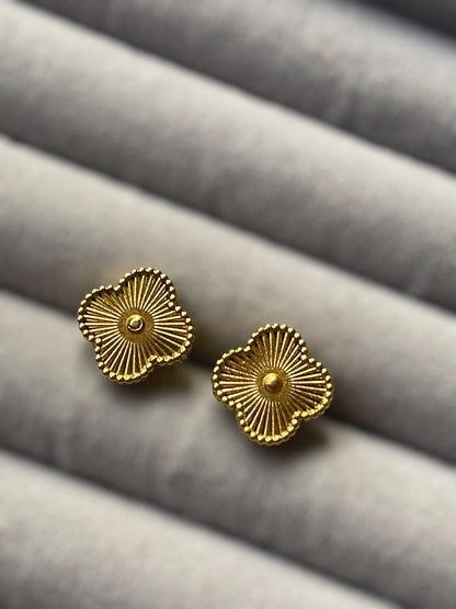 Skyelet Earrings